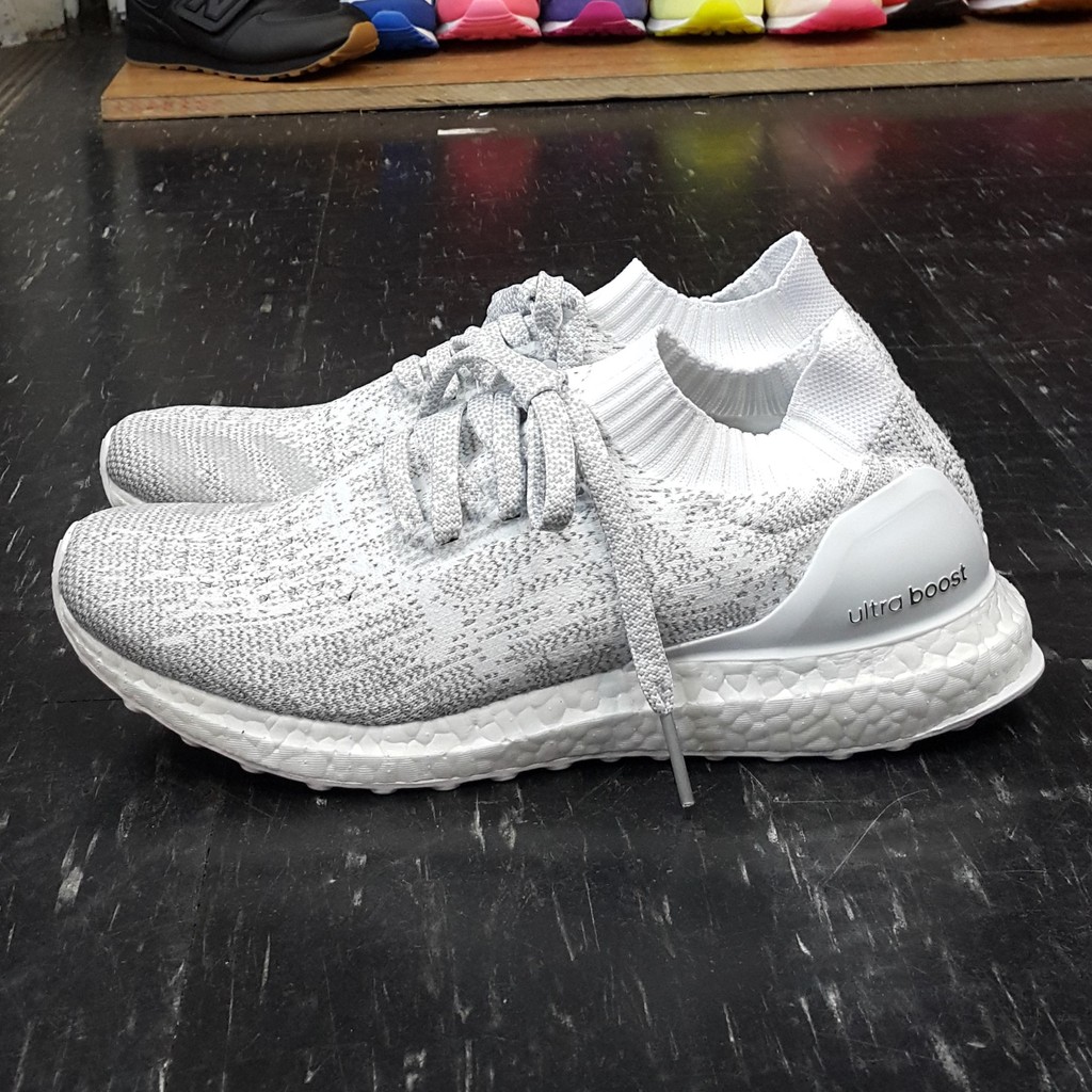 adidas ULTRABOOST UNCAGED LTD 白色 全白 銀灰 反光 雪花 編織 襪套 BB4075