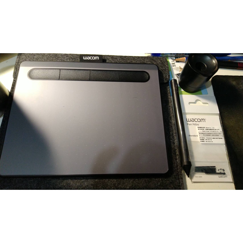 Wacom Intuos Basic 繪圖板 二手 CTL-4100 K0-CX 附贈保護套 5支筆芯