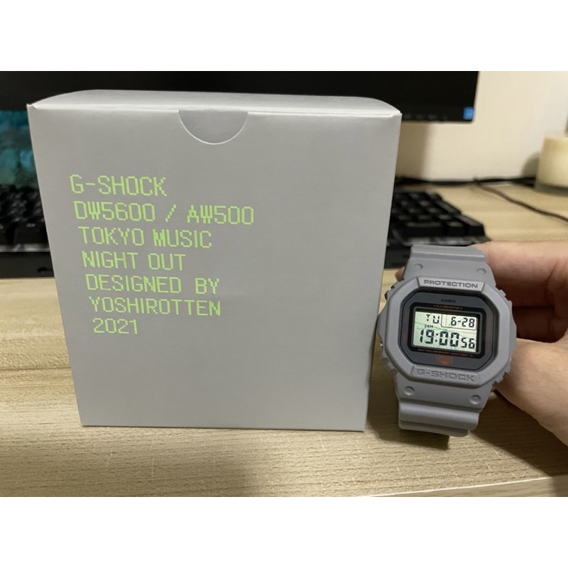 [二手］CASIO G-SHOCK 東京夜色 雷射光束 淺灰 夜光錶盒 經典系列DW-5600MNT-8