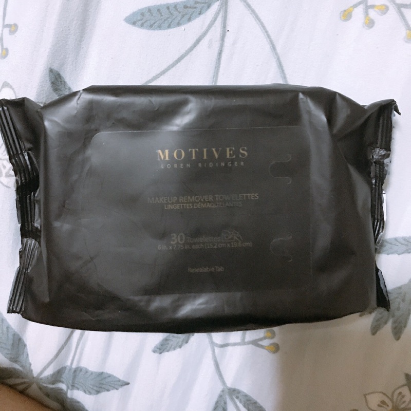 motives 莫蒂膚卸妝棉