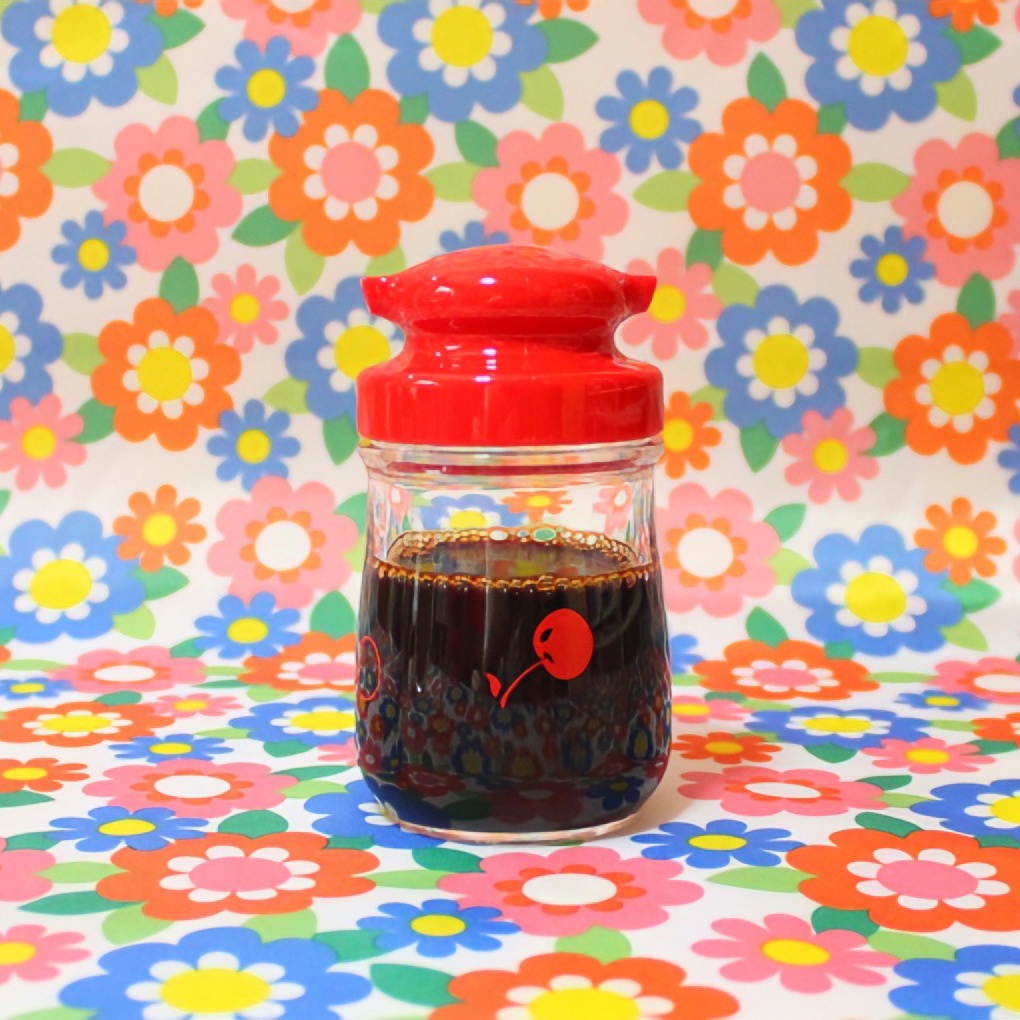 日本製 Bloom 昭和懷舊風 醬油瓶 可愛櫻桃 醬油罐 油瓶 調味瓶 復古 調味罐