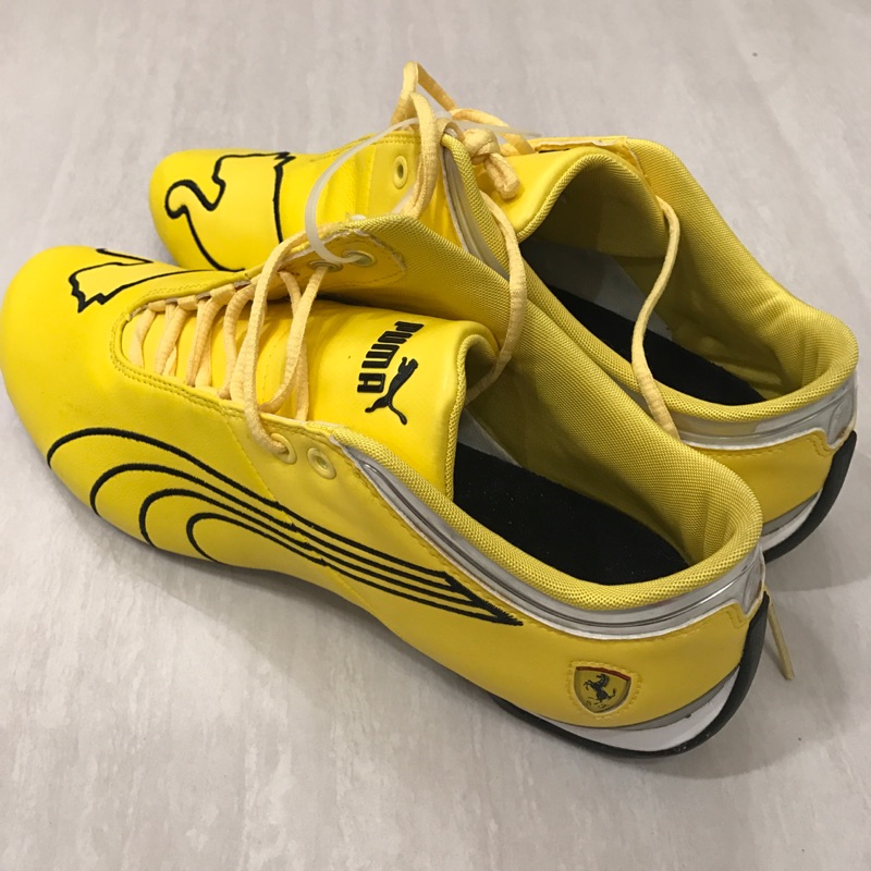 全新PUMA x Ferrari 黃色正版男鞋 運動鞋 輕便鞋 EUR45 / 29.5CM