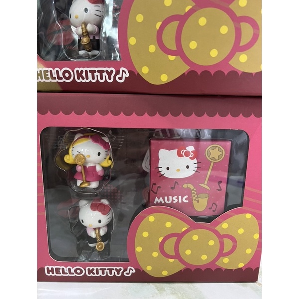 (現貨)💯Hello Kitty 音樂派對 公仔禮盒 內附兩款紙製組合小舞台