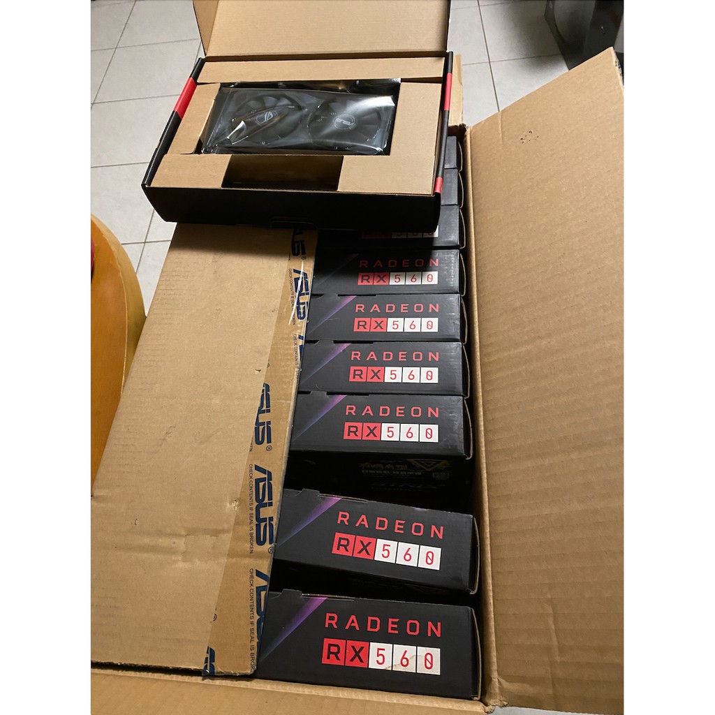 ASUS RX560 4G 全新庫存品未過電未使用