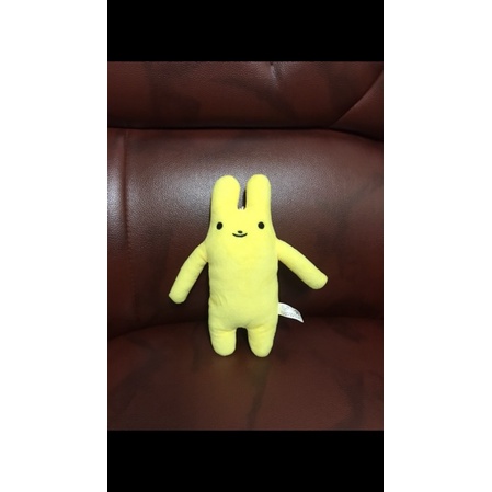 黃色綿綿兔 Fumo兔