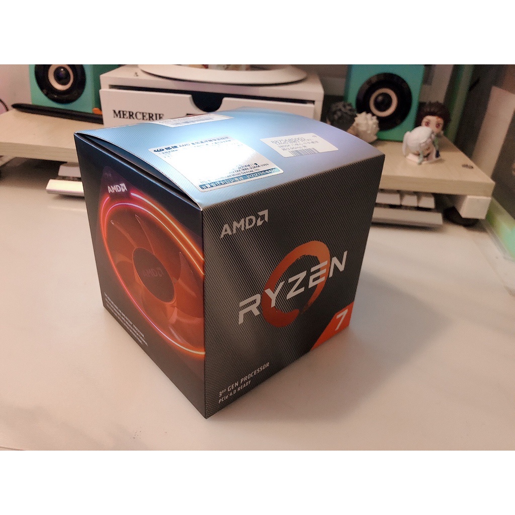 AMD Ryzen 7 R7-3800X 8核心 中央處理器  電腦CPU 全新未拆封 內附高級散熱風扇 保固中