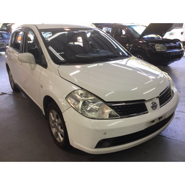 【只賣好車】2010 Nissan Tiida 1.8cc 跑30萬2，穩定性高的代步小車！！