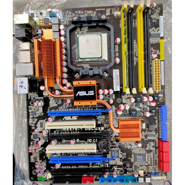 ASUS華碩M3A79-T DELUXE 主機板+ AMD Phenom IIx4 945 cpu