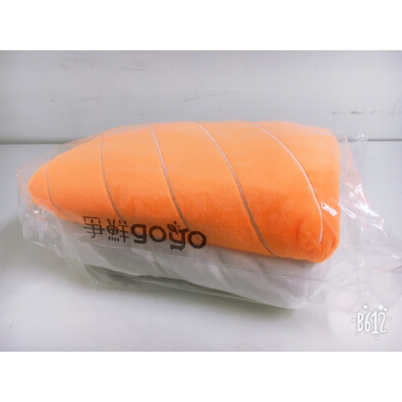 爭鮮鮭魚壽司造型抱枕（大）