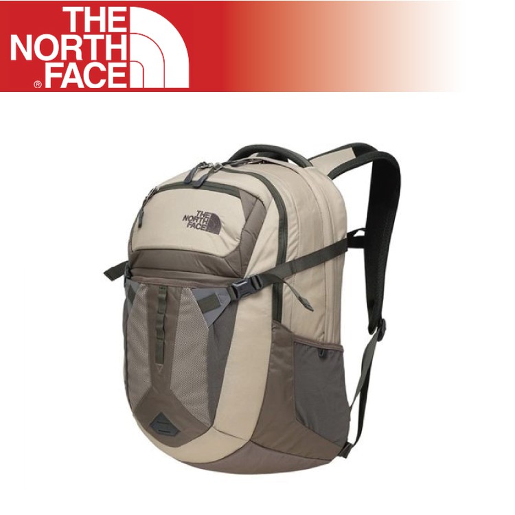 【The North Face 31L 15吋電腦背包 《灰棕/暗森林綠》】CLG4/出國/旅遊/休閒/悠遊山水