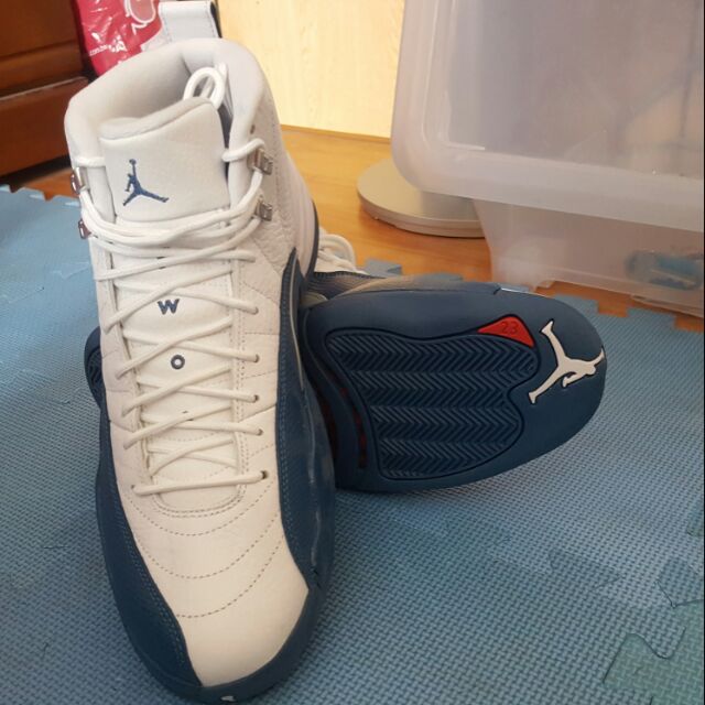 AIR  JORDAN  12代  藍白