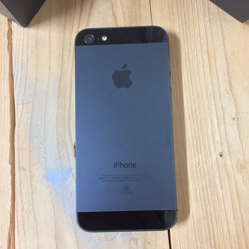 iphone5-16g電池全新 台南面交 網路評價破千