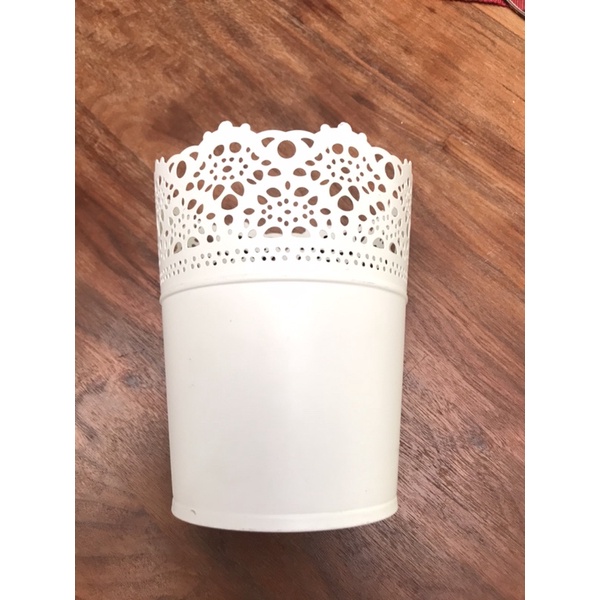 Ikea白色鐵製花盆 蝦皮購物