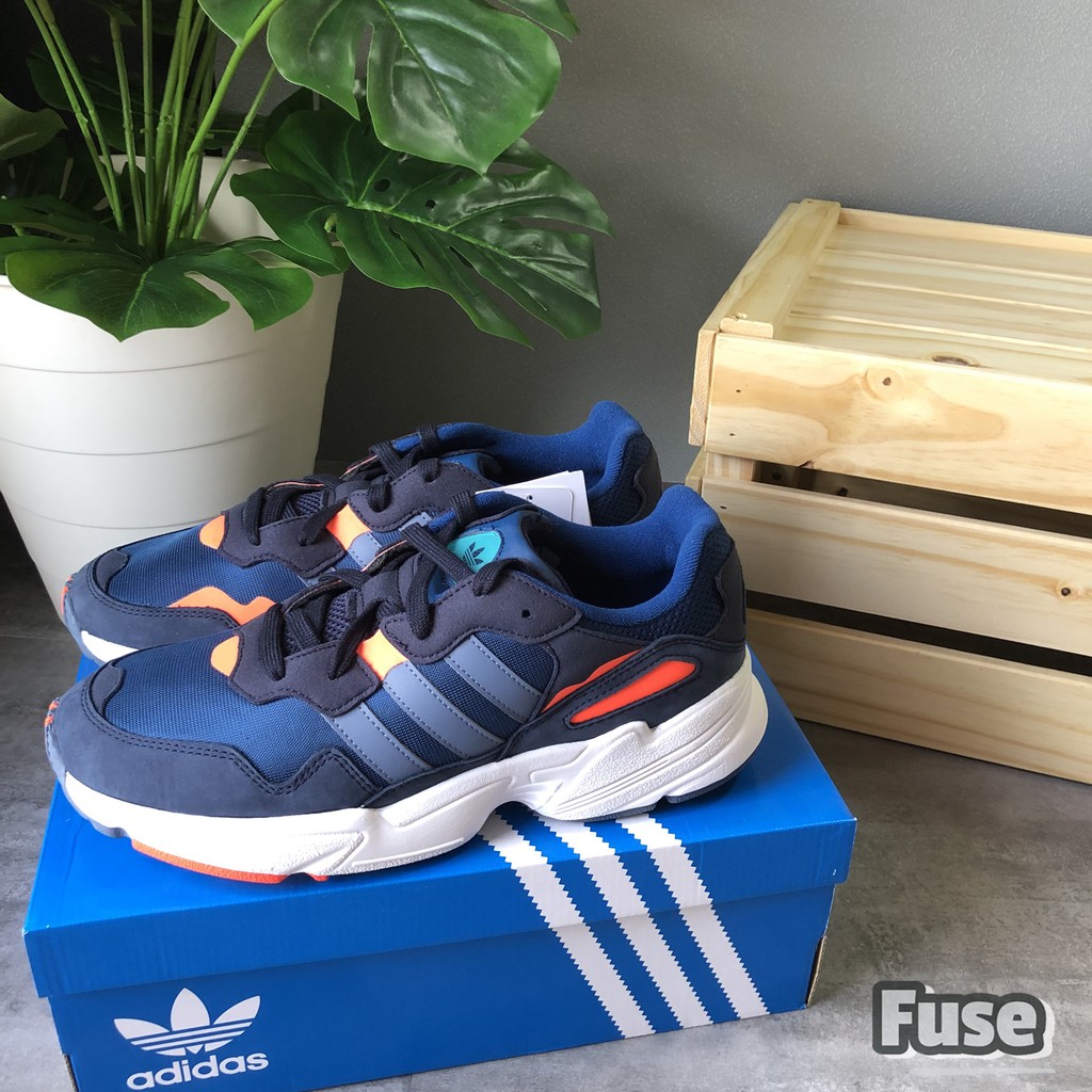 db2596 adidas