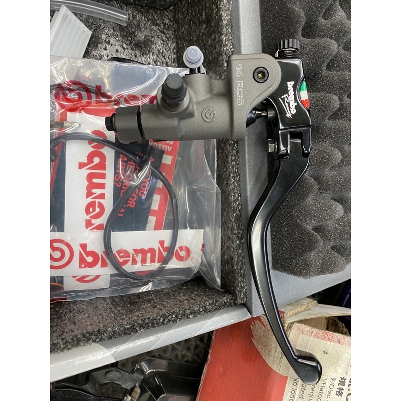 Brembo brembo rcs14 RCS14 右邊直推總泵 全配全新現貨