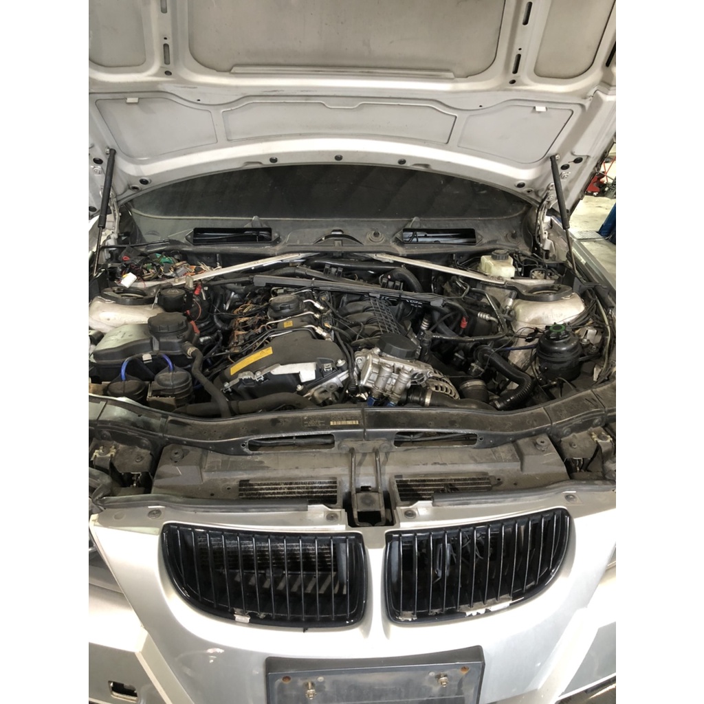 BMW E90 335i N54 引擎 變速箱 前檔 玻璃 門 窗戶 排氣管 引擎蓋 後箱 電腦 鋁圈 中冷 零件車