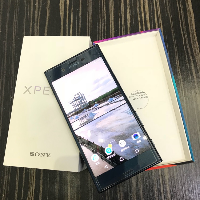 二手 SONY XZ 藍 女用機 保固中