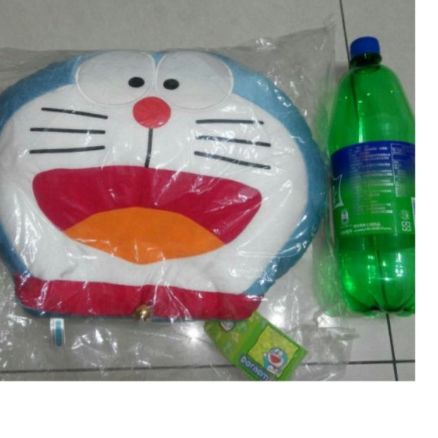 &lt;&gt;&lt;包裝及標籤未拆&gt;Doraemon 哆啦A夢 小叮噹 午安枕 抱枕 禮物