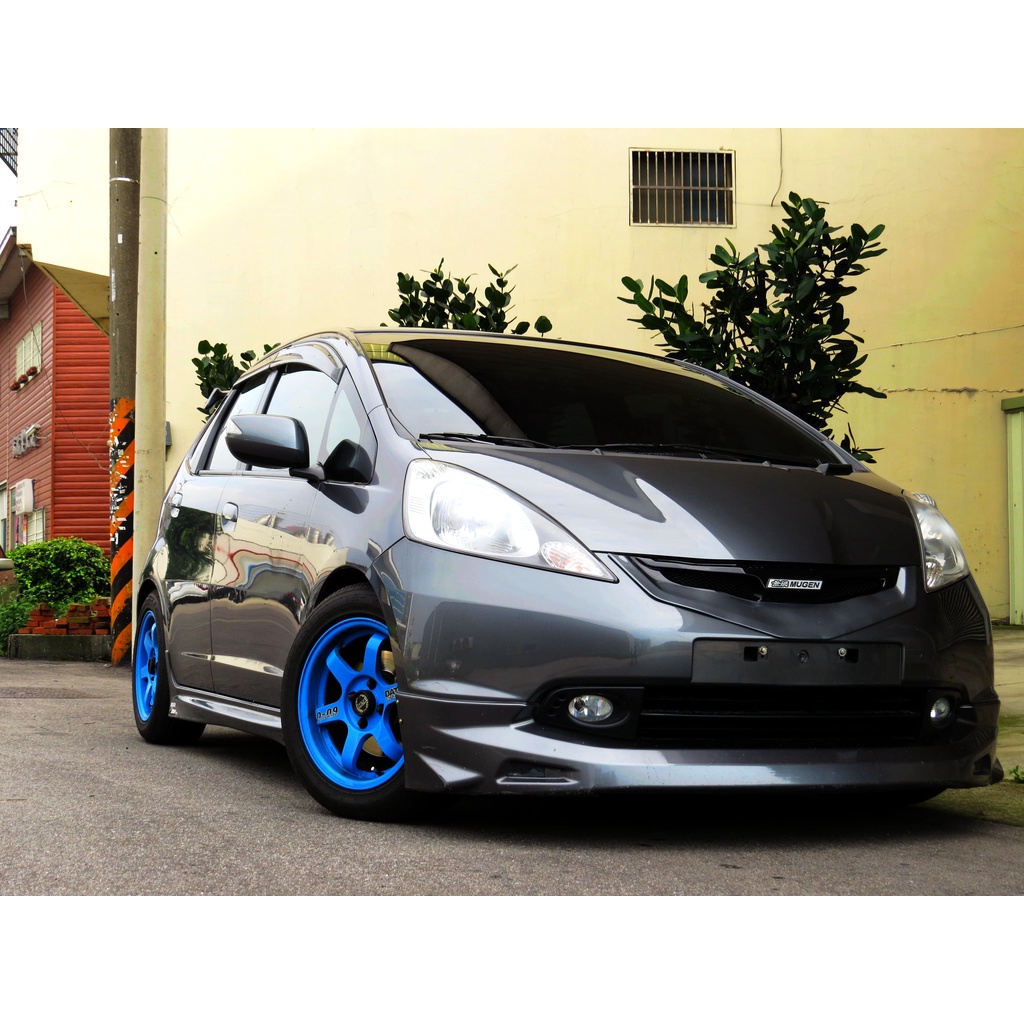 2014 Ford Focus 2.0    FB搜尋 : 『凱の中古車-Dream Garage』