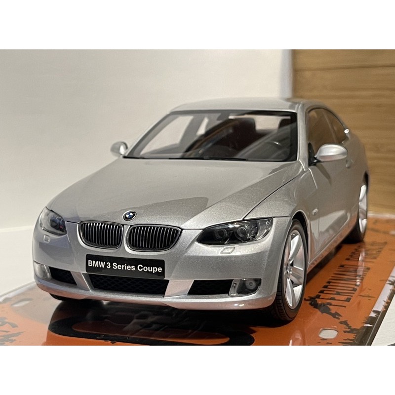 1/18 Kyosho BMW e92 3-Series coupe