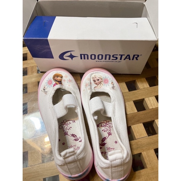 （八成新）Moonstar女童白鞋 Elsa 尺寸17 (適合室內鞋）