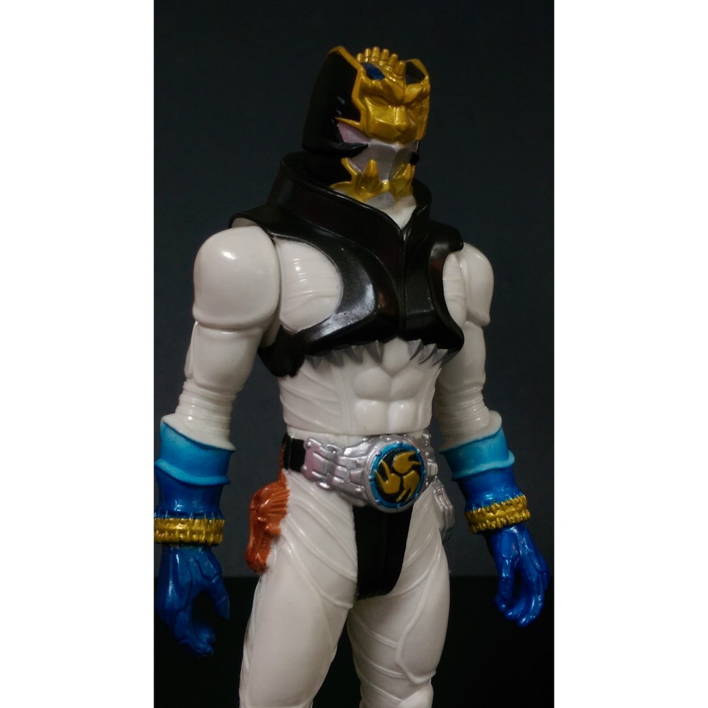 D 4 櫃現狀品 Soft Kamen Rider 響鬼假面騎士凍鬼軟膠天富玩具店 蝦皮購物
