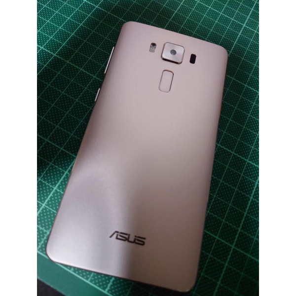 Asus ZenFone 3 Deluxe ZS550KL Z01fd 4G/64G 4G手機