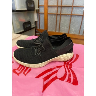 「 二手鞋 」 Skechers 女版休閒鞋 US9.5（黑）62