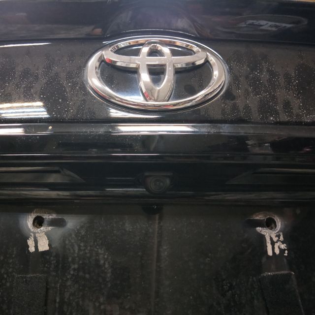 Toyota Camry 倒車鏡頭 完工價