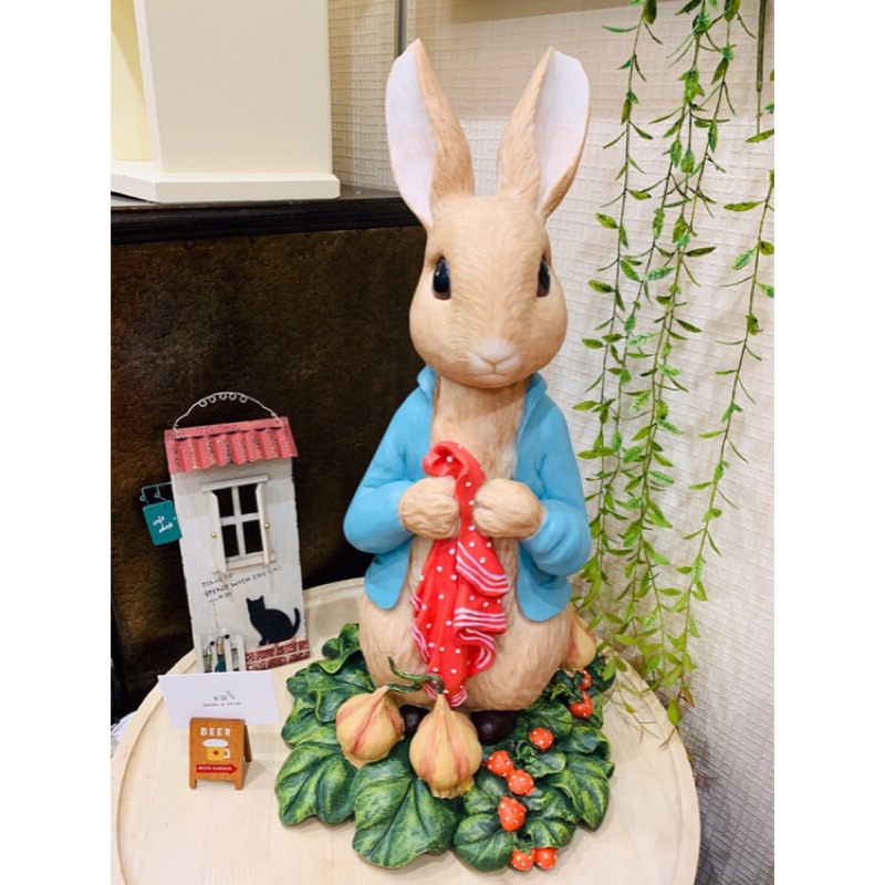 卡朵傢飾～彼得兔 公司貨 授權 Zakka 可愛 手拿巾 存錢筒 大兔子 草莓 裝飾品 擺飾 餐廳 拍照配件 花園 陽台
