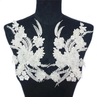 2 白色刺繡花珍珠貼花蕾絲花面料用於婚禮派對禮服裝飾 DIY 工藝