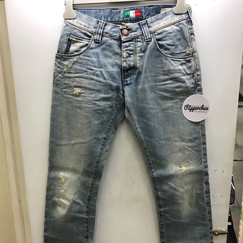 Armani jeans 淺色 刷白 破壞 牛仔褲 made in Italy 全新正品