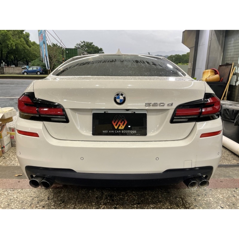 銘泰汽車精品 BMW F10專用  改G30樣式動態流水跑馬尾燈 流水方向燈  現貨供應 台中大里霧峰可安裝 保固三個月