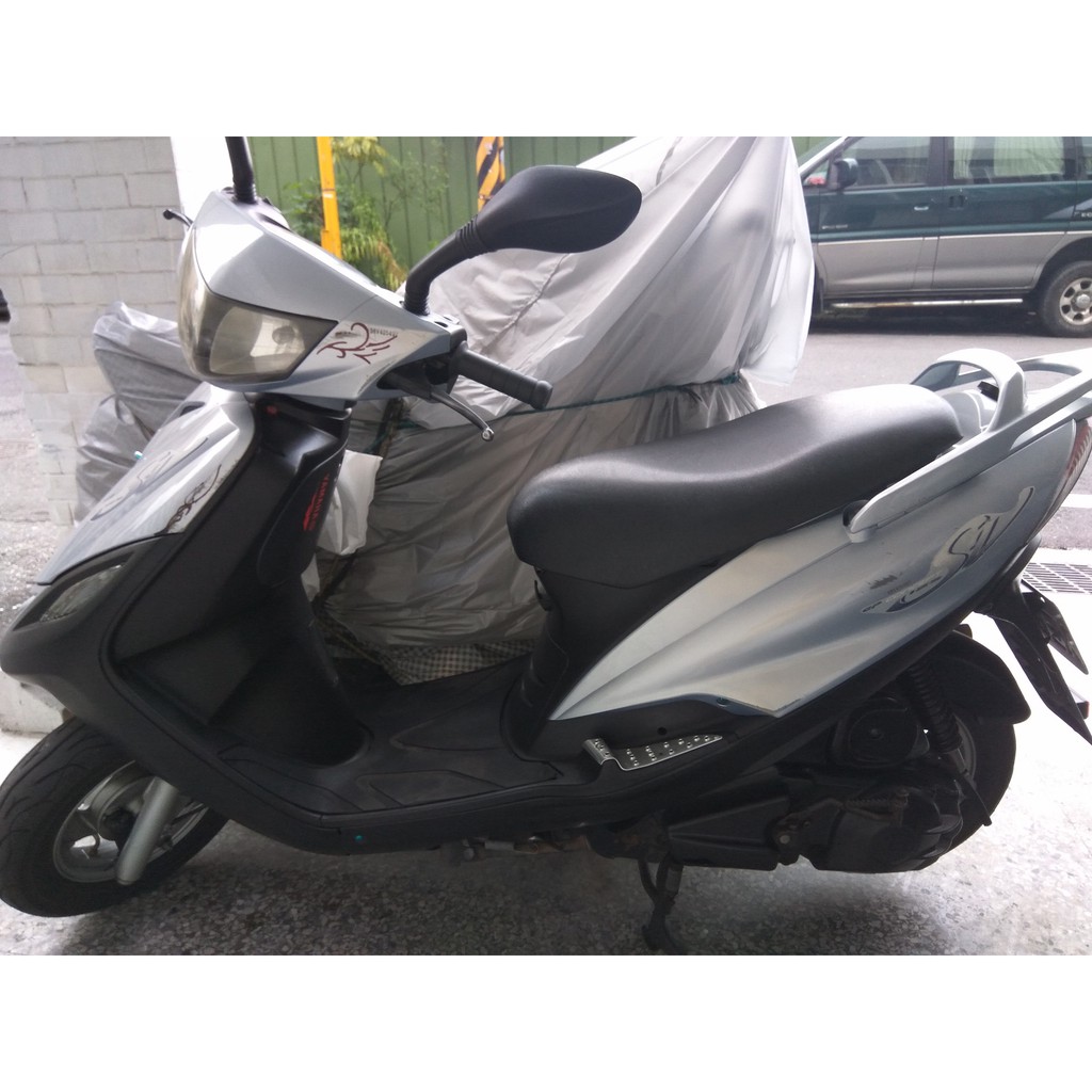 花蓮二手中古機車買賣 想買便宜 機車哪裡買  小亞 出售二手 2004 YAMAHA SV MAX125機車 拍賣