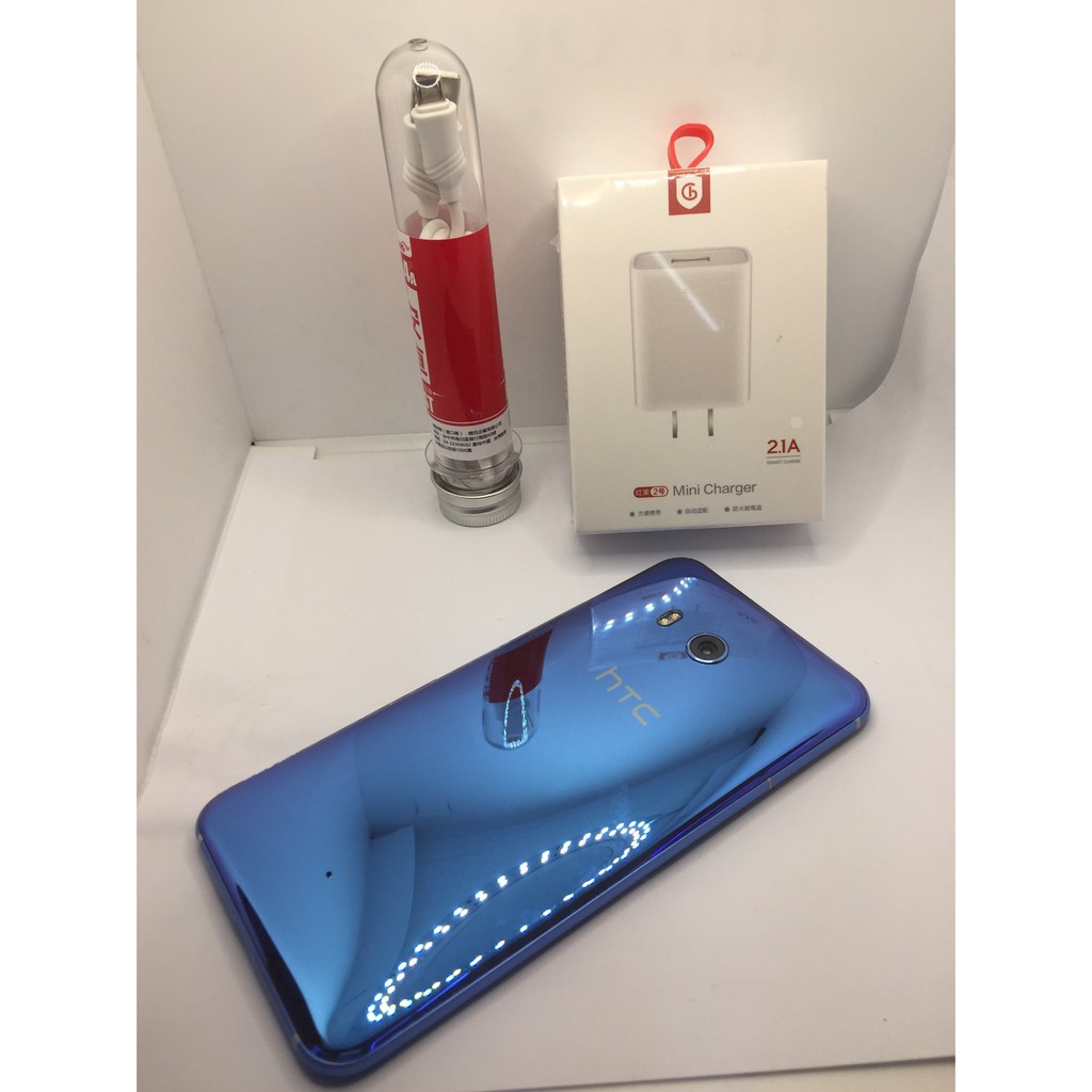 二手機 中古機 HTC U11 6吋 藍色 64G A2406