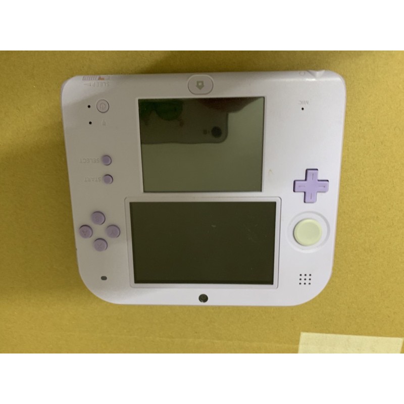 二手遊戲機任天堂2ds 配備完整外盒還在 蝦皮購物