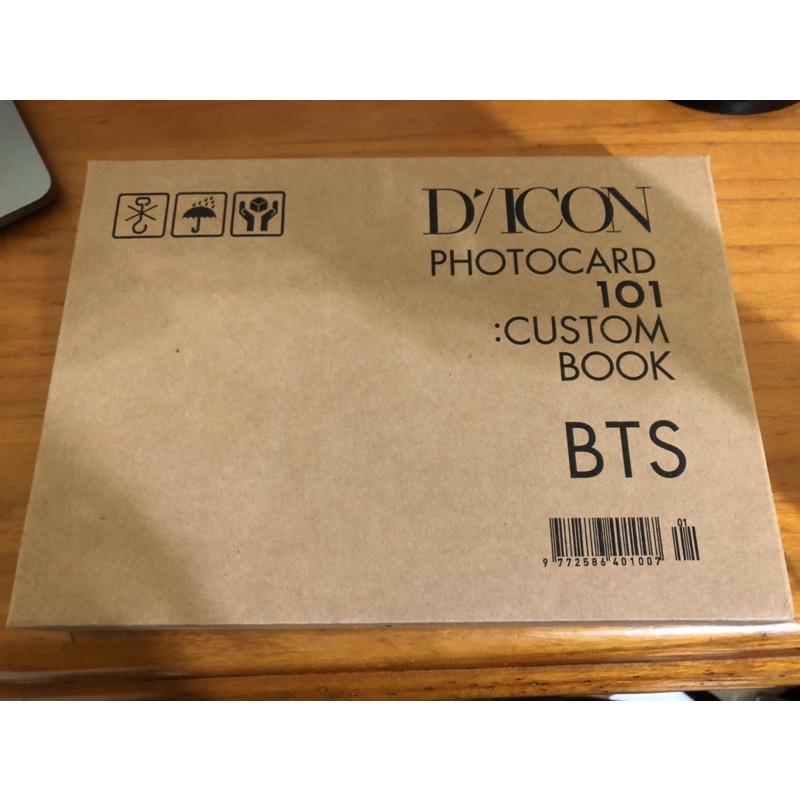 BTS DICON PHOTOCARD BOOK卡冊