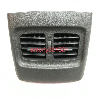 Ford Focus 福特 mk2 後中央冷氣出風口 後冷氣出風口 功能正常， 多平臺同步販售，下標前請先詢