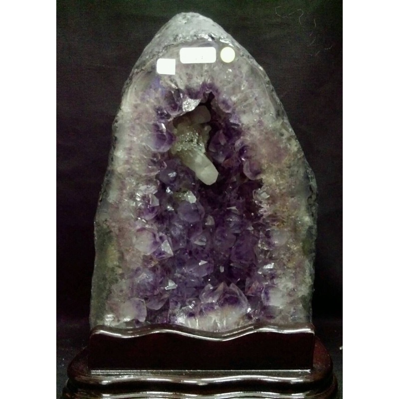 天然巴西 紫水晶洞 骨幹水晶 招財納福   桌上型晶洞 3.36公斤 保證天然無染色 紫晶洞