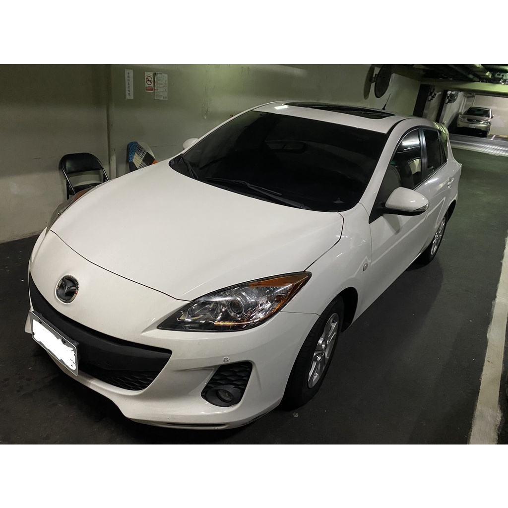 自售 超低哩程 二手中古車 剛換胎 2014 Mazda 馬自達 mazda3 5d 馬三 五門