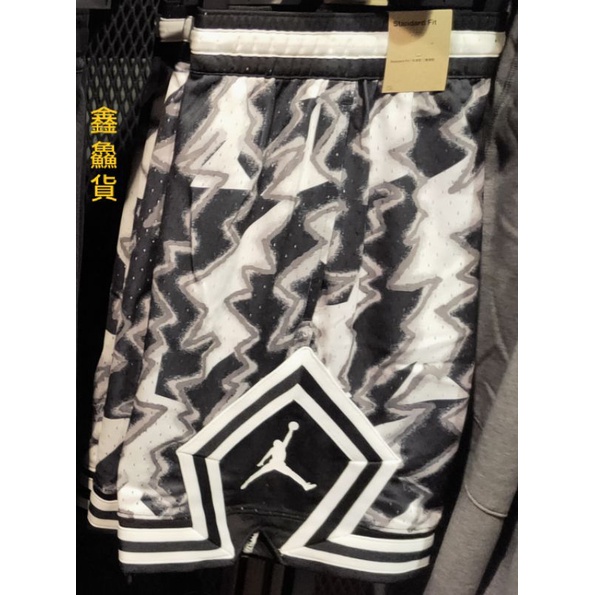 2022 八月 JORDAN DRI-FIT SPORT SHORT 飛人 喬丹 短褲 球褲 黑白 DQ7335-100