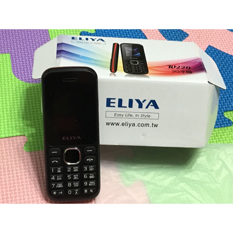 ELIYA   W220 （科技業專用.無照相手機）