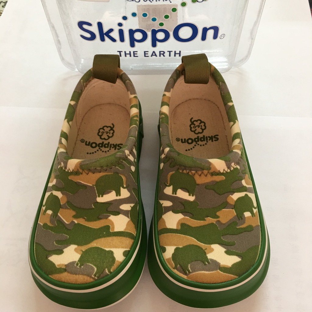 日本Skippon 機能童鞋 迷彩（14cm)