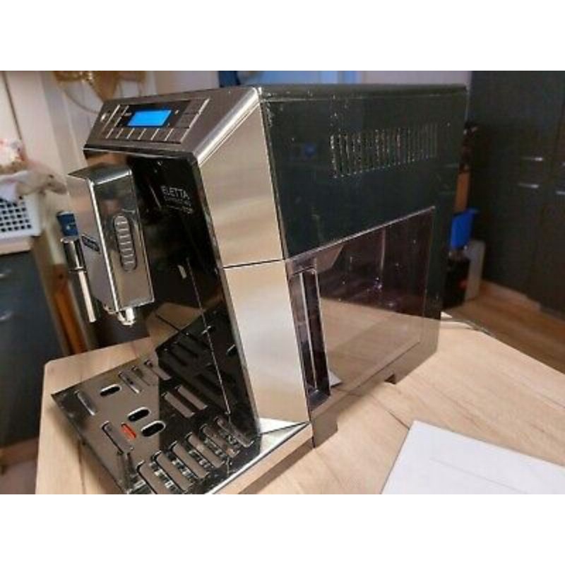 義大利 delonghi 高級的咖啡機 Ecam45.366b, 220V(附送變壓器）