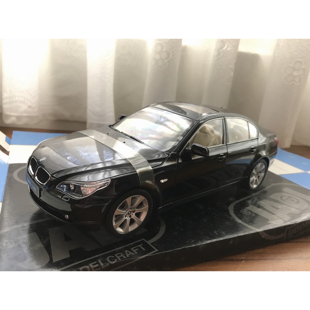 模型車JADI BMW 530i 黑