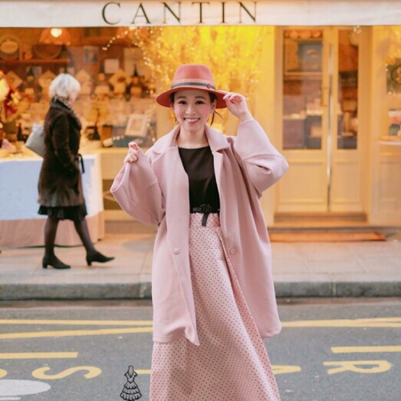我的巴黎小衣櫥 社團限定 想要想要 粉紅色寬袖大衣 全新轉售