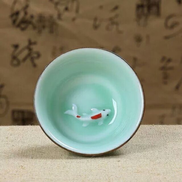 浮雕鯉魚小茶杯 青瓷金魚茶杯 陶瓷 品茗杯 家茶具