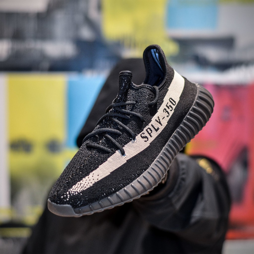 adidas yeezy 350 boost oreo