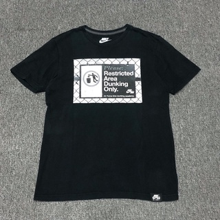 NIKE AIR FORCE 1 Tee 589497-010 尺寸 : L