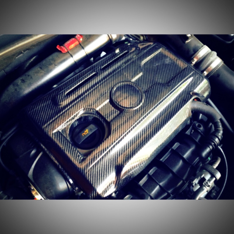 ♣️RH電油車精品♣️ Golf 6 代 GTI 碳纖維引擎飾蓋 Carbon 引擎室上蓋 碳纖維
